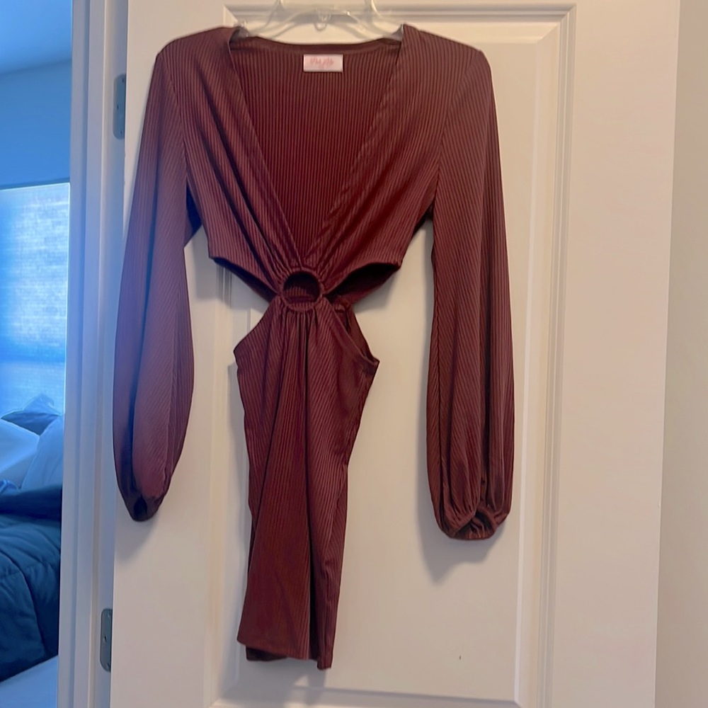 Long sleeve burgundy dress with cutouts